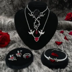 Alchemy Carpathian Rose - Kaulakoru