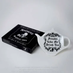 Alchemy Freaks like me drink tea - Teepussin/lusikan alunen