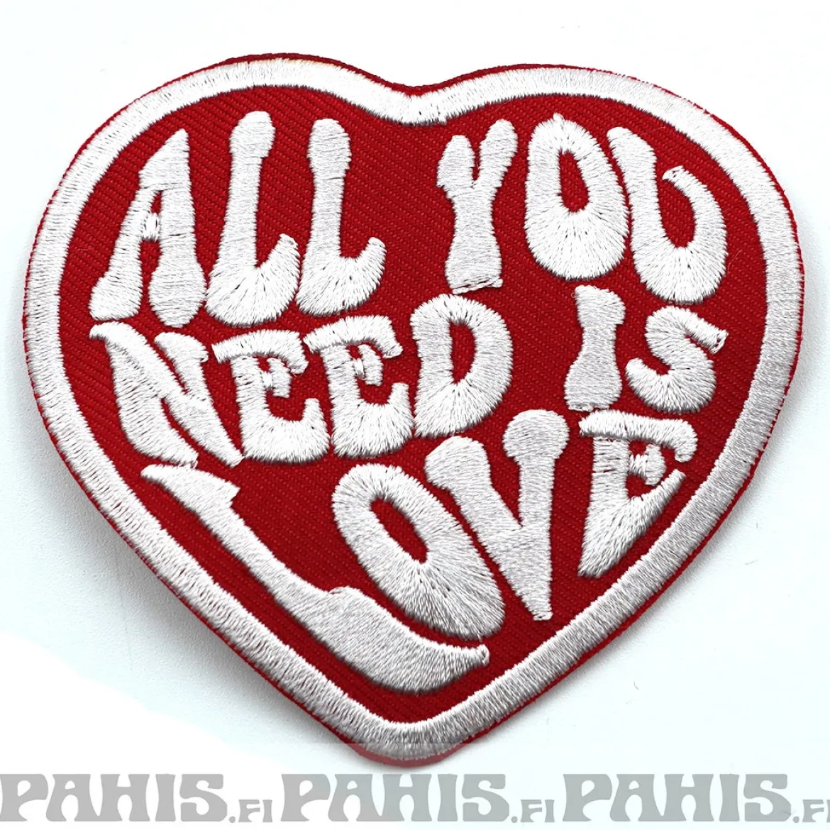 All you need is love - kangasmerkki