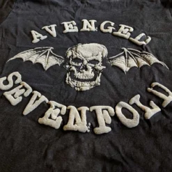 Avenged Sevenfold: Classic Deathbat kohokuvio - T-paita, musta