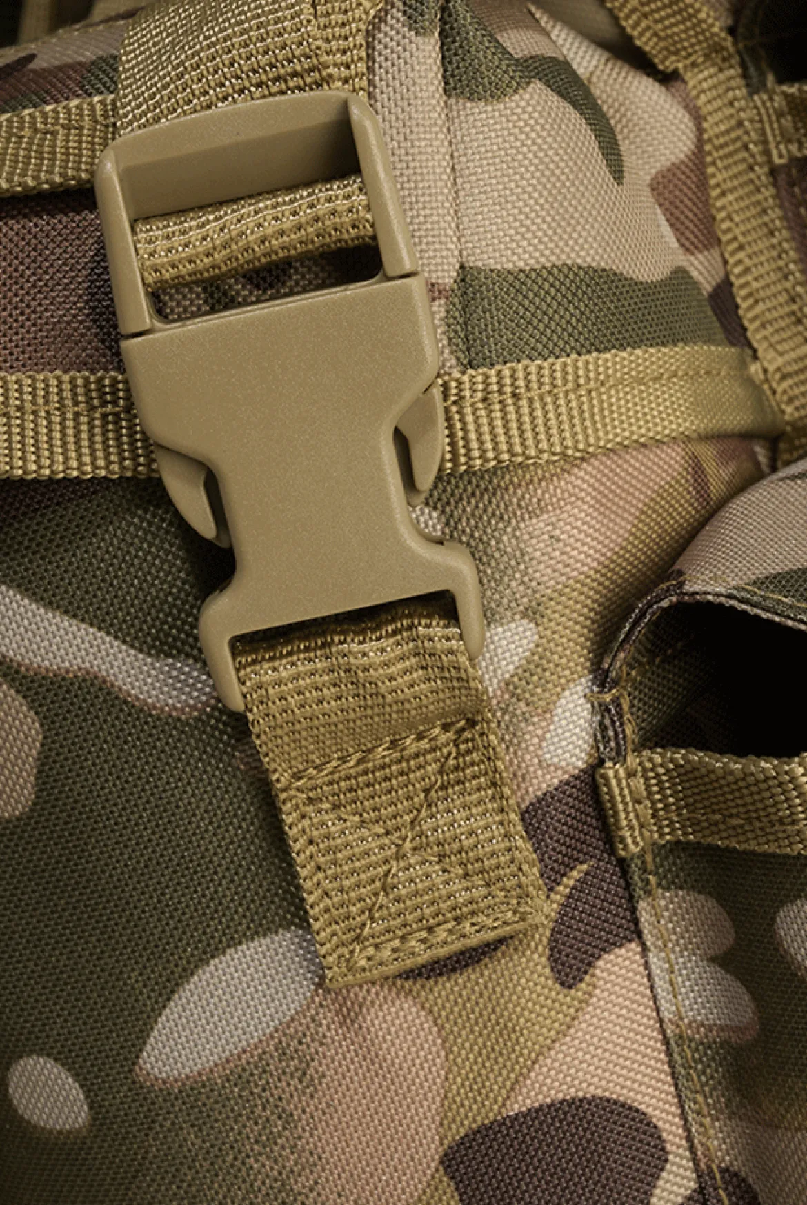 Brandit Tactical vest -liivi, tactical camo