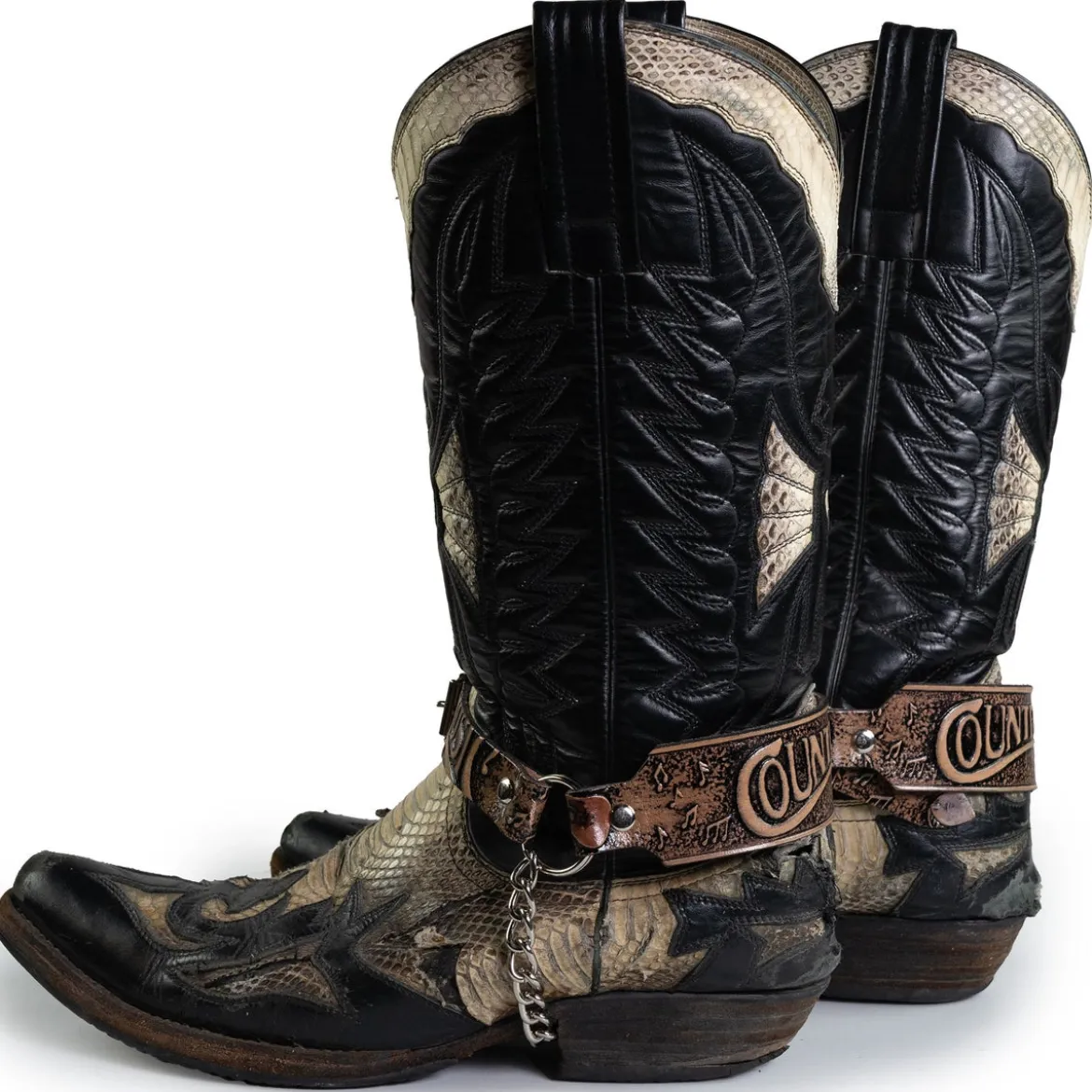 Bullet 69 Country music - Bootsiremmit 2kpl
