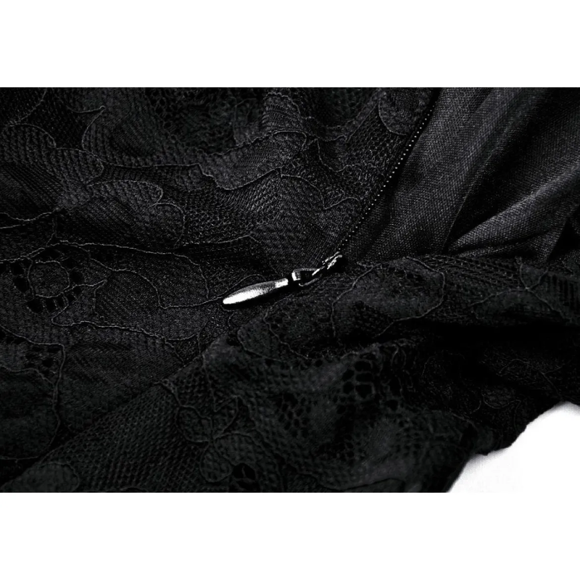 Dark In Love Gothic Lace See-trough waist - Mekko