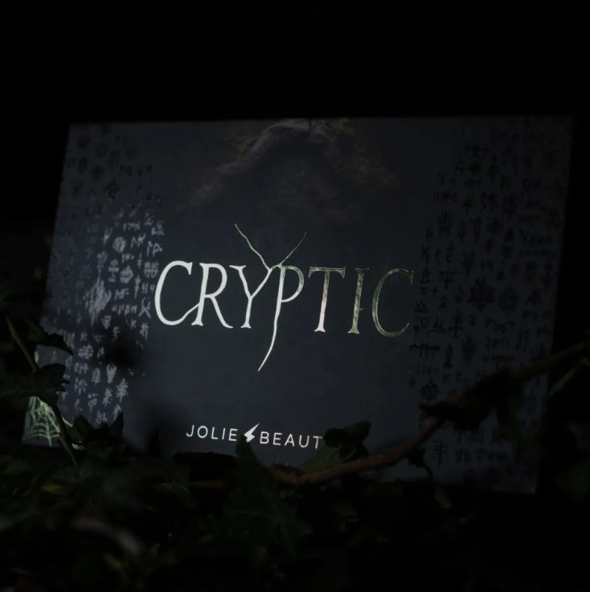 Jolie Beauty Cryptic - luomiväripaletti