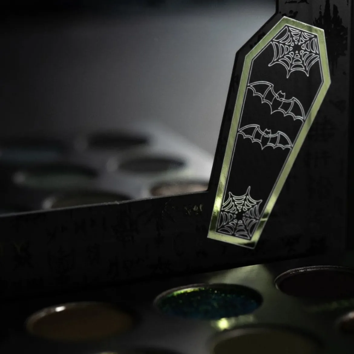 Jolie Beauty Cryptic - luomiväripaletti