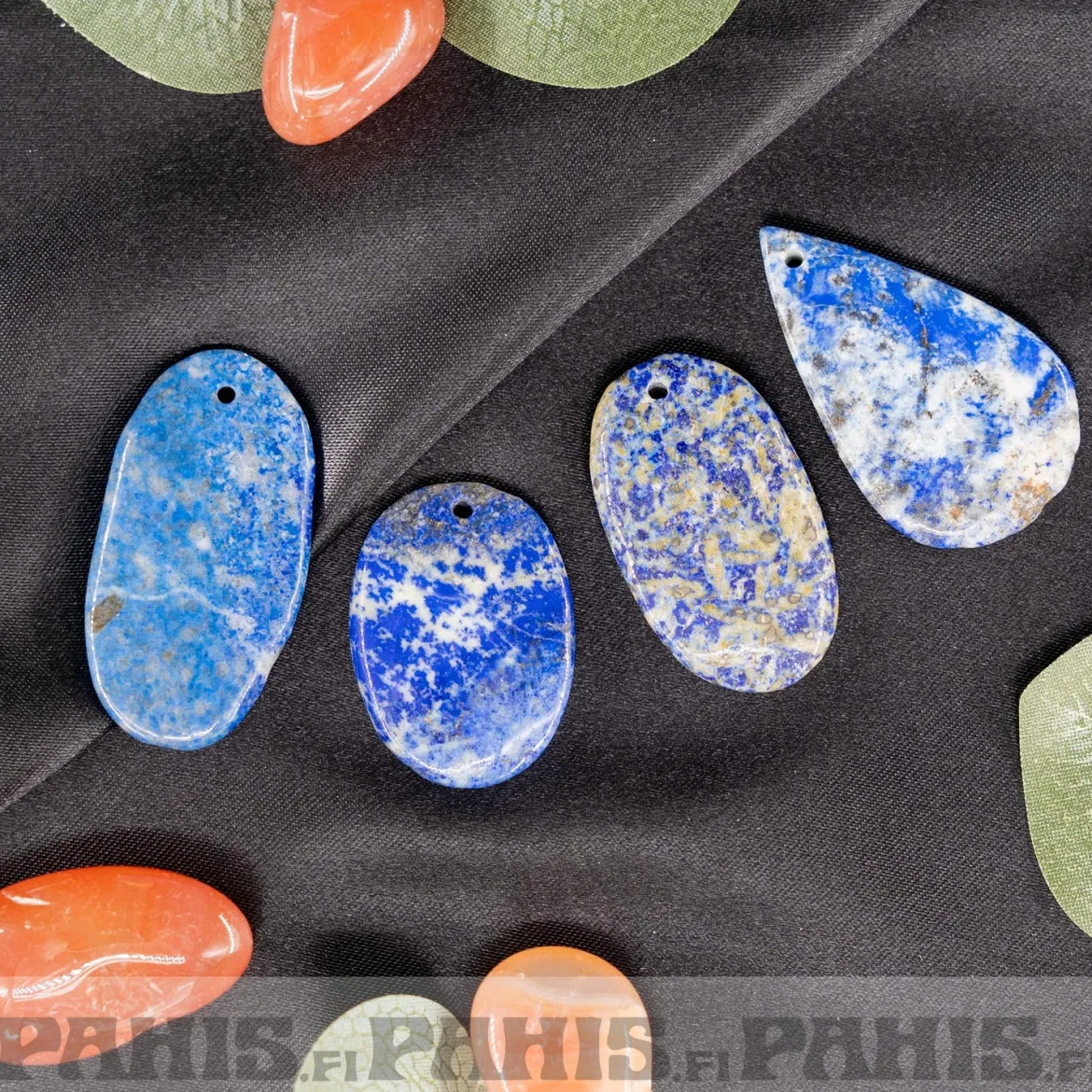 Lapis lazuli riipus 3,5-5cm