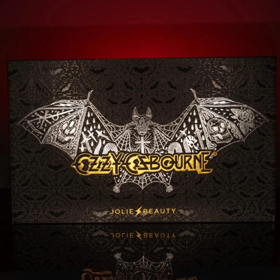 Ozzy Osbourne x Jolie Beauty Ozzmosis - luomiväripaletti
