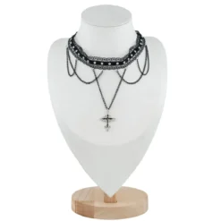 Pitsi choker - Tribal cross