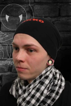 Plugi White Skull