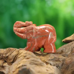 Punainen jaspis - Elefantti, 5cm