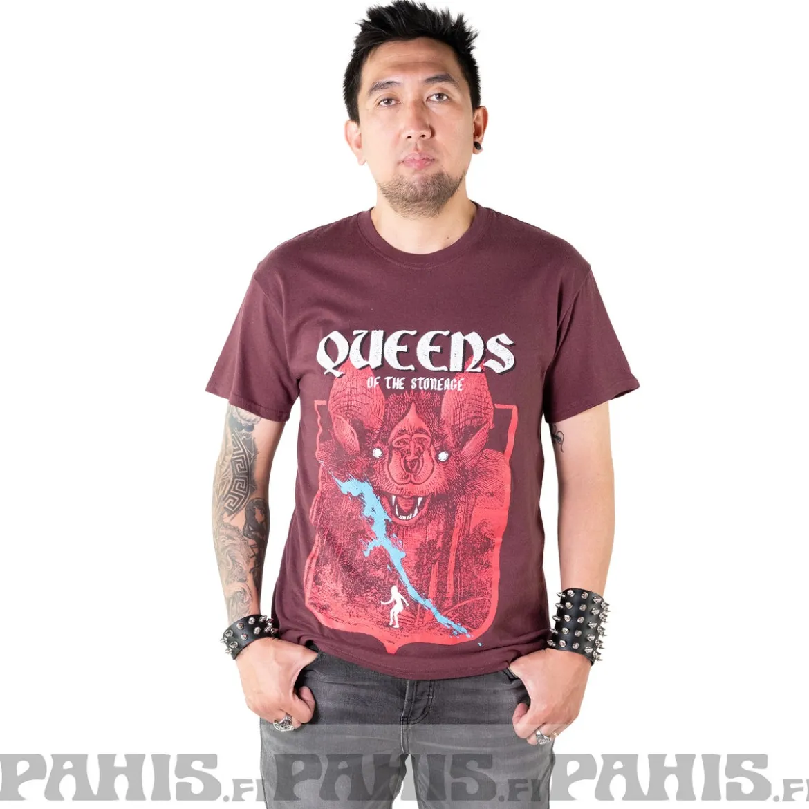 Queens of the Stone Age: Bat -T-paita, maroon red