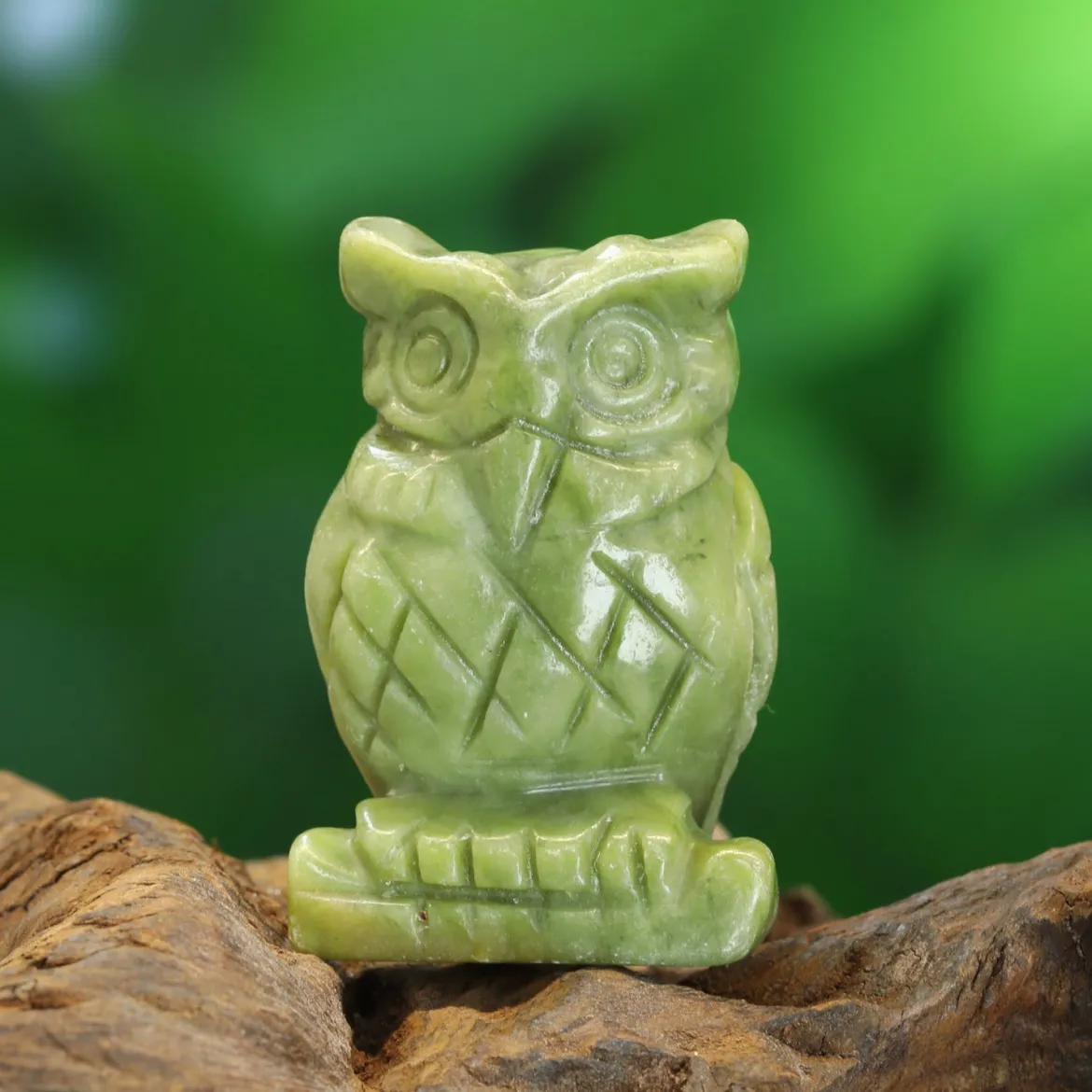 South jade - Pöllö, 5cm