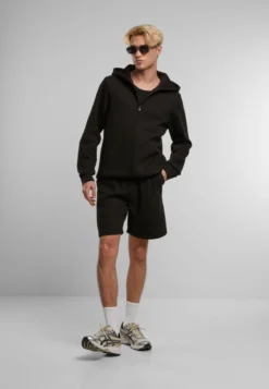Urban Classics Basic Essential - Vetoketjuhuppari, musta
