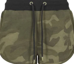 Urban Classics Camo - Hotpantsit, olive camo