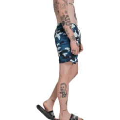 Urban Classics Camo - Uimashortsit, blue camo