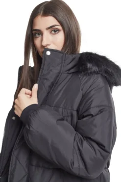 Urban Classics Oversize Faux Fur Puffer - Naisten talvitakki