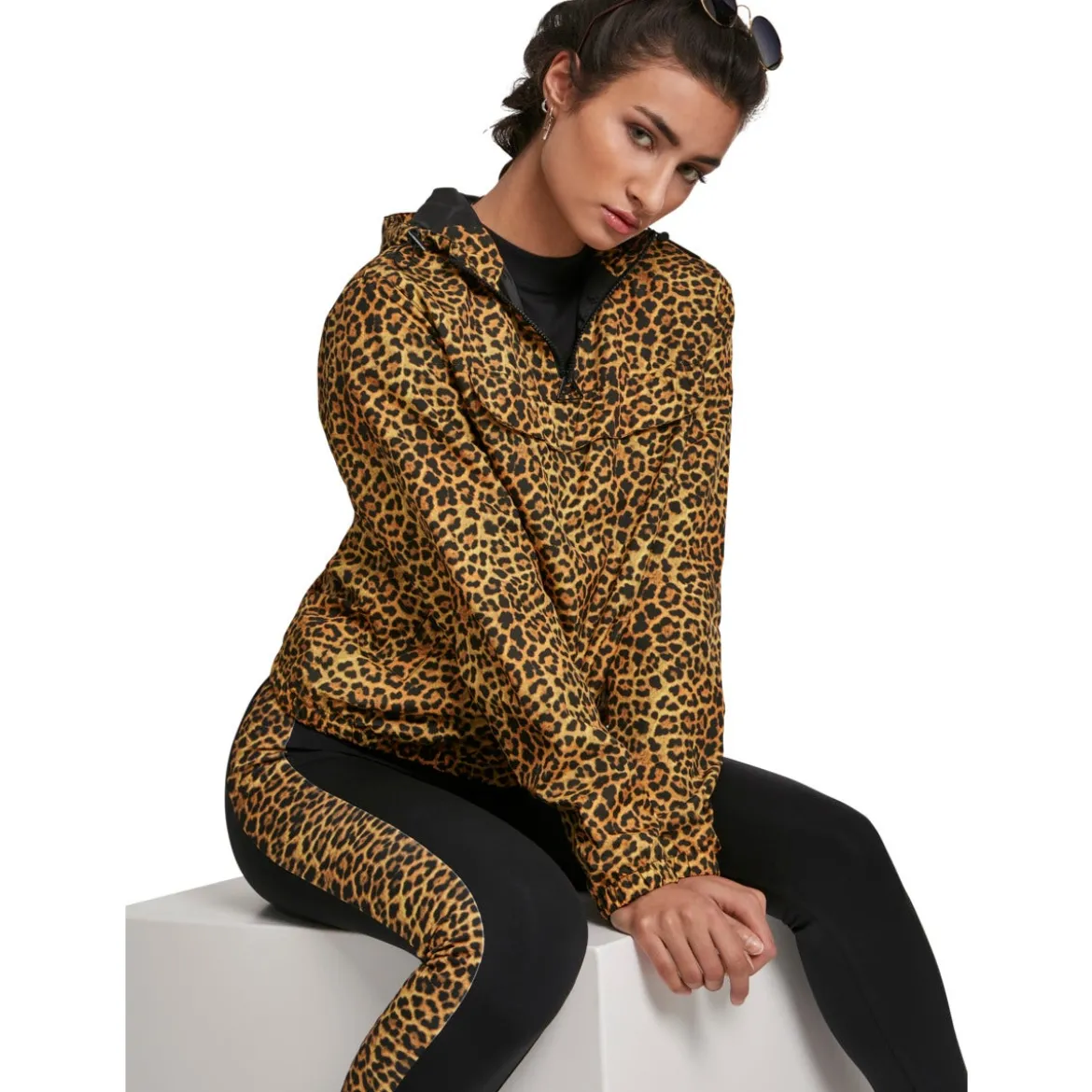 Urban Classics Pattern - Välikausitakki, leo