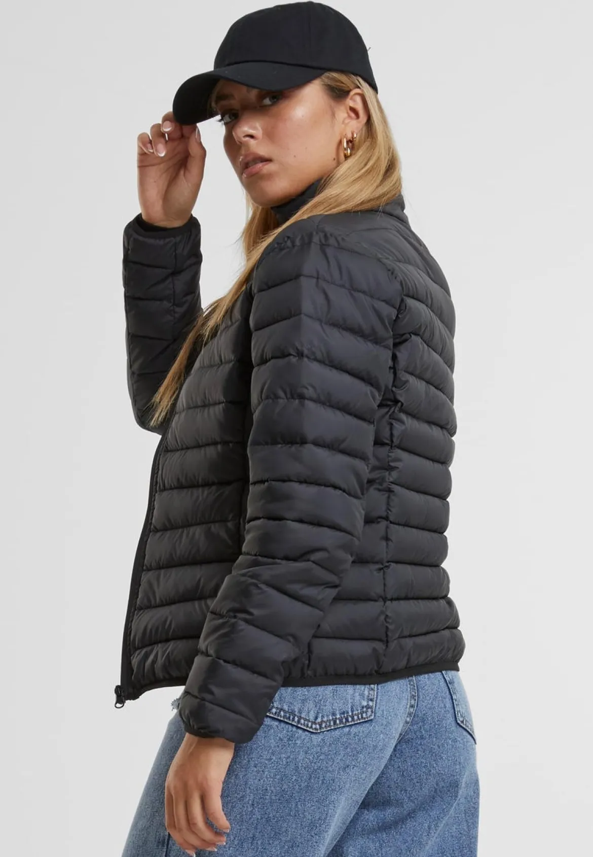 Urban Classics Ultra Light Puffer - Välikausitakki, musta