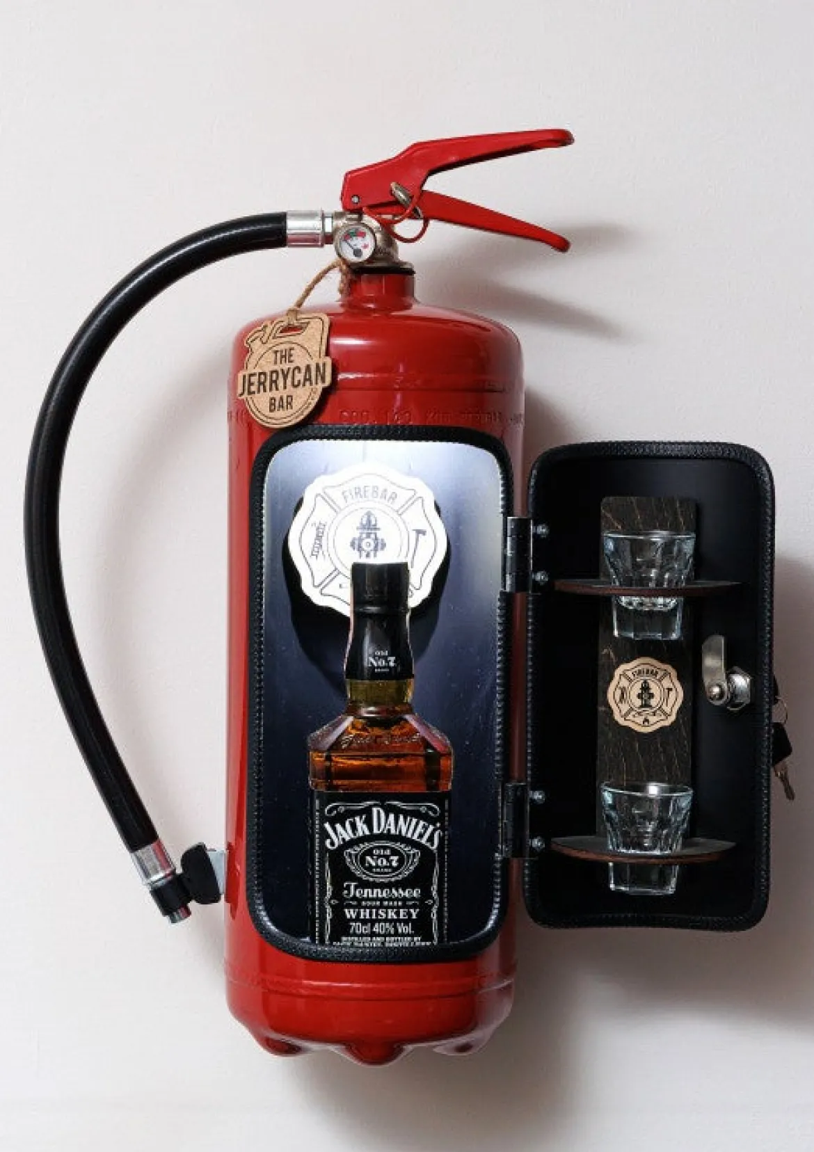 Vaahtosammutin Baarikaappi - Firebar (Red)