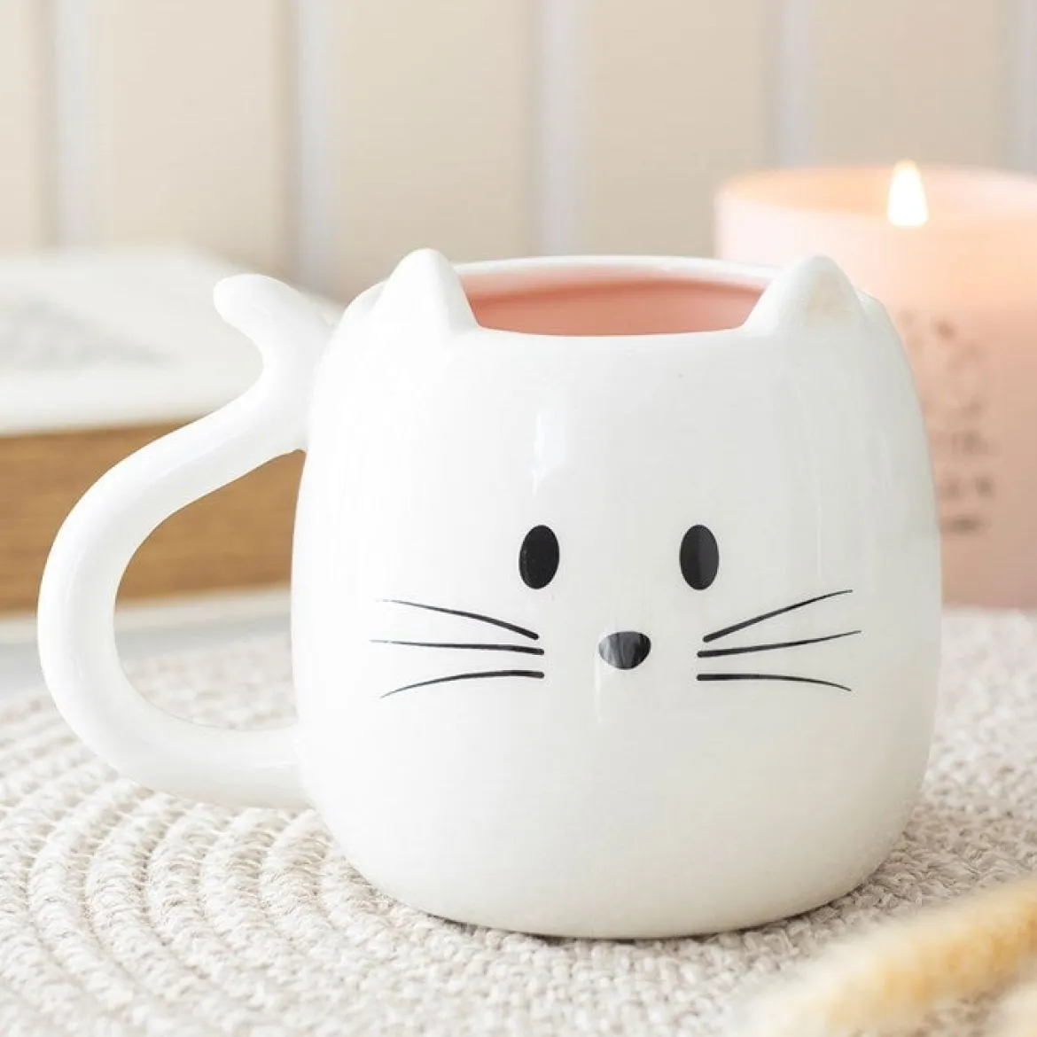 White Cat Shaped - Muki